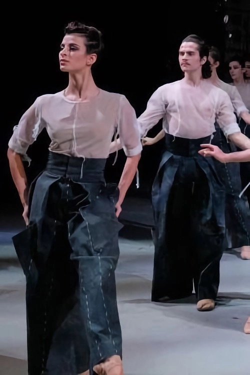 Shaw: A Simple Piece