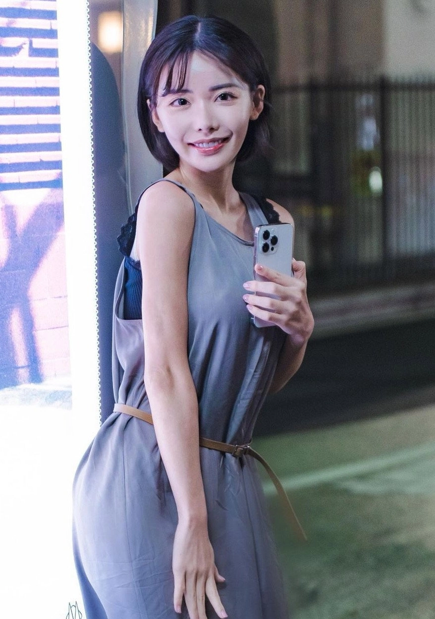 深田えいみ