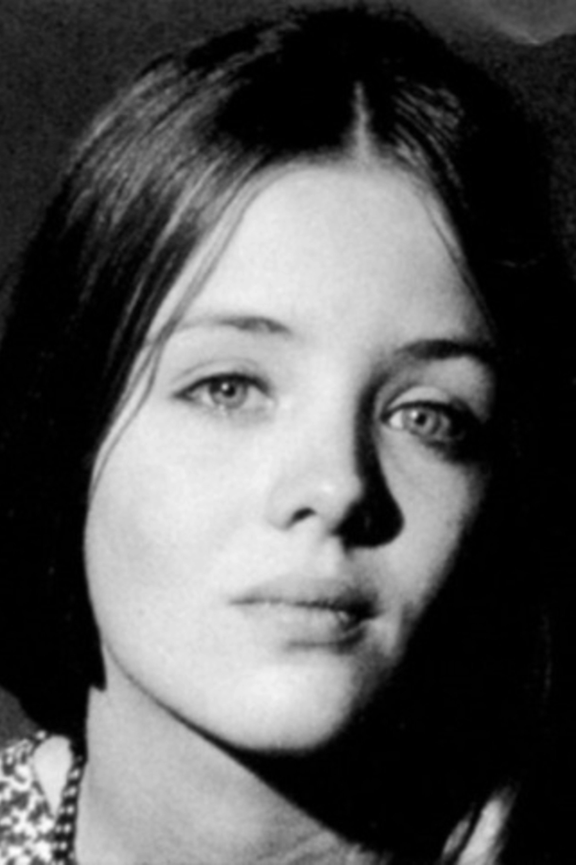 SCREEN TEST [ST288]: PHOEBE RUSSELL