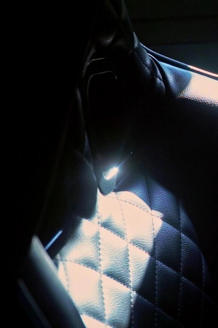 Dead Photo